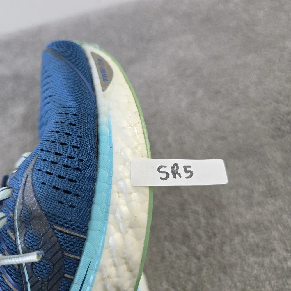 Saucony Triumph 17 Womens 8.5 Running Shoes Blue Aqua S10546-25 Low Top Sneakers